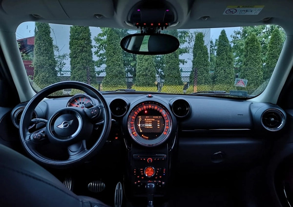 MINI Cooper cena 43000 przebieg: 146500, rok produkcji 2014 z Staszów małe 232